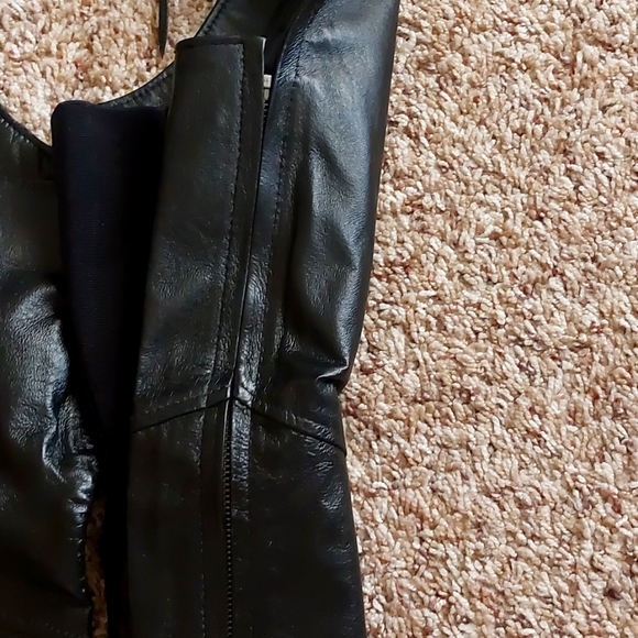 New Harley leather riding chaps - NWT - Picture 5 of 12